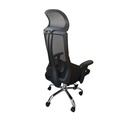 Silla gerencial negra
